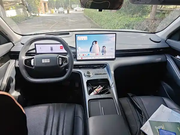 Geely Galaxy E5 2024