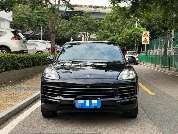Porsche Cayenne 2020