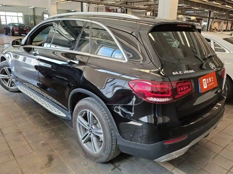 Mercedes-Benz GLC 2021 — фото 7