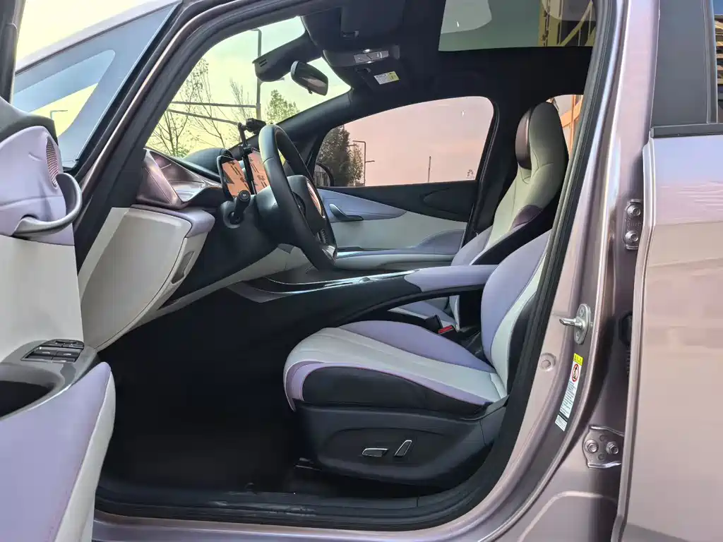 BYD Dolphin 2022
