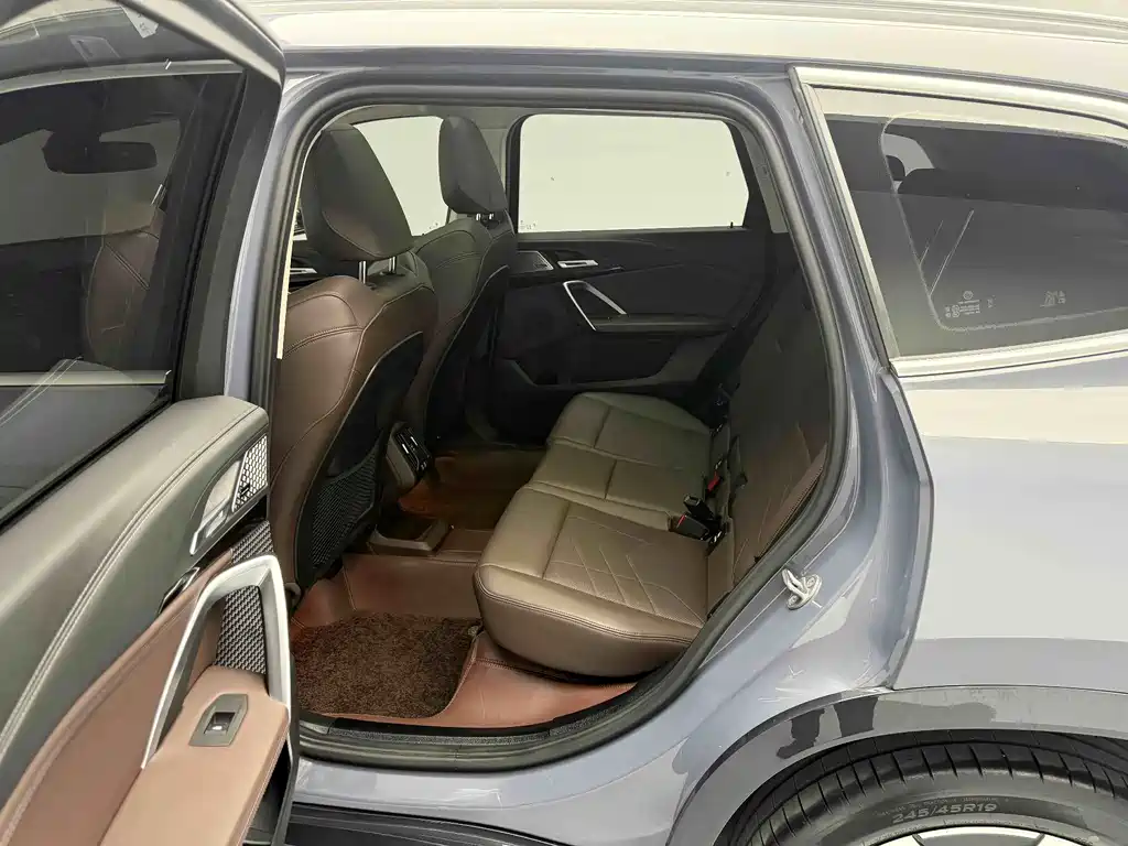 BMW X1 2023 — фото 12