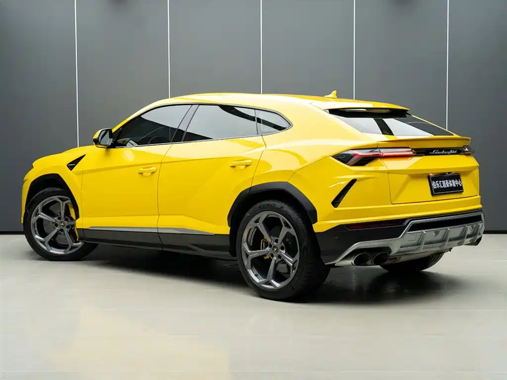Lamborghini Urus 2019