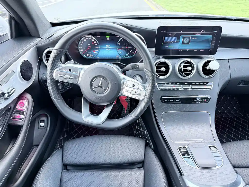 Mercedes-Benz C-Class 2020 — фото 9