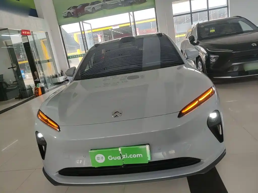 NIO ET5T 2024