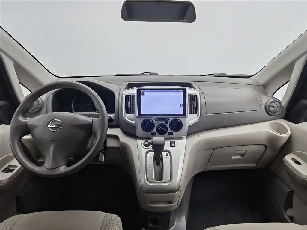 Nissan NV200 2014
