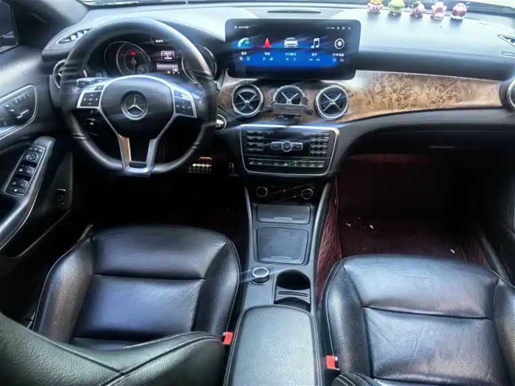 Mercedes-Benz GLA 2016