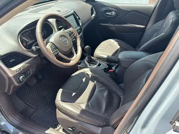 Jeep Cherokee 2015