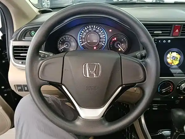 Honda Crider 2016