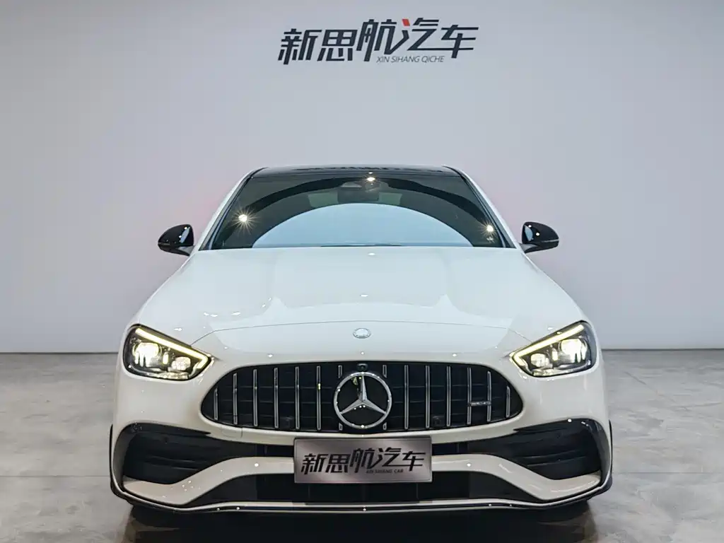 Mercedes-Benz C-Class AMG 2024 — фото 3