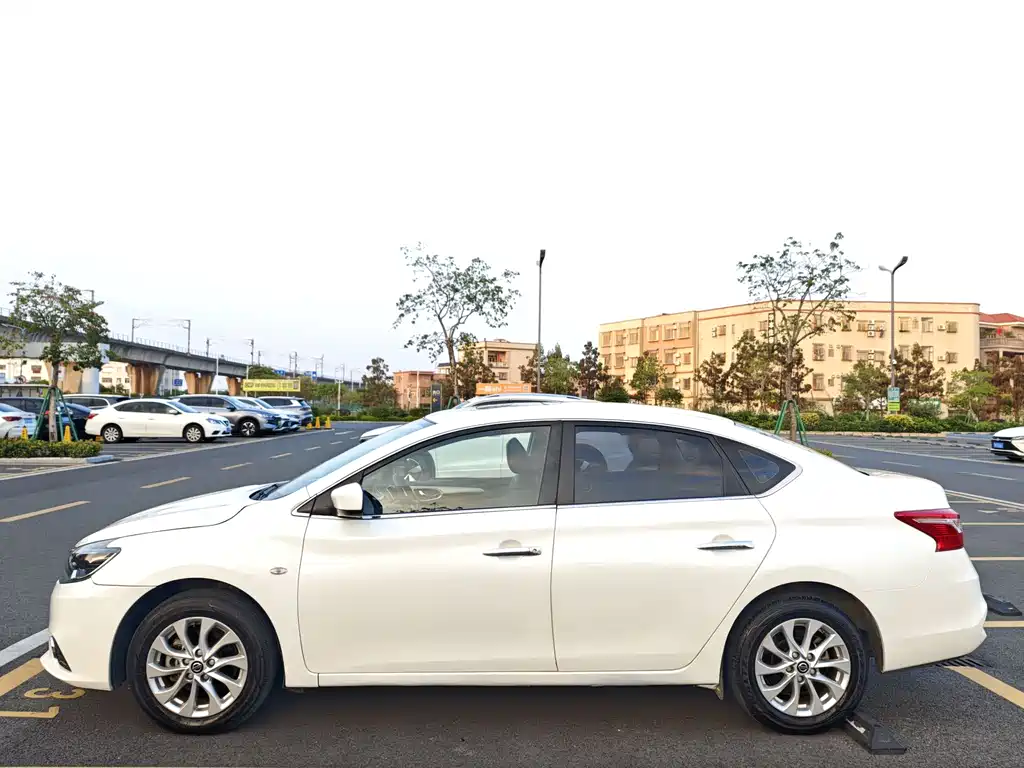 Nissan Sylphy 2023 — фото 4