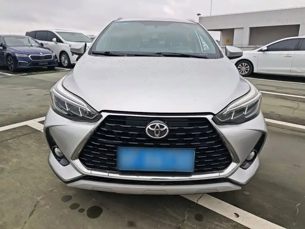 Toyota Yaris L 2020