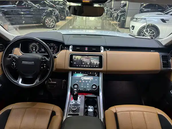 Land Rover Range Rover Sport 2021
