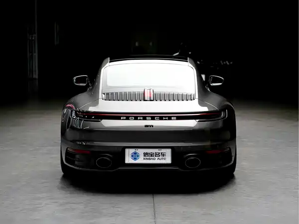 Porsche 911 2023