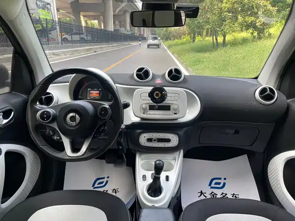 smart fortwo 2016
