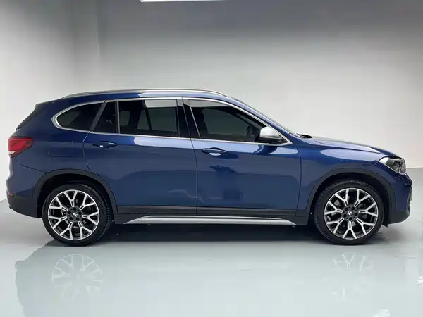 BMW X1 2021