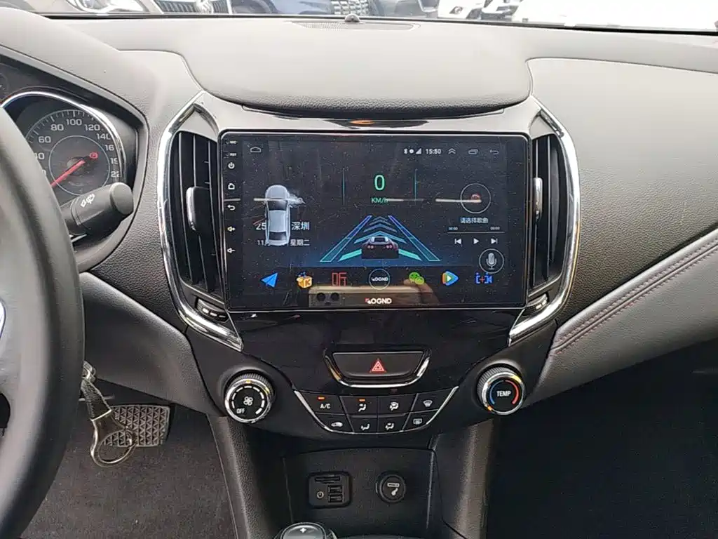 Chevrolet Cruze 2019 — фото 13