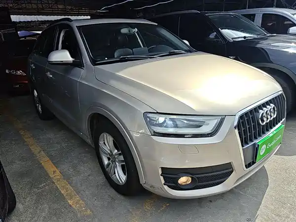 Audi Q3 2015