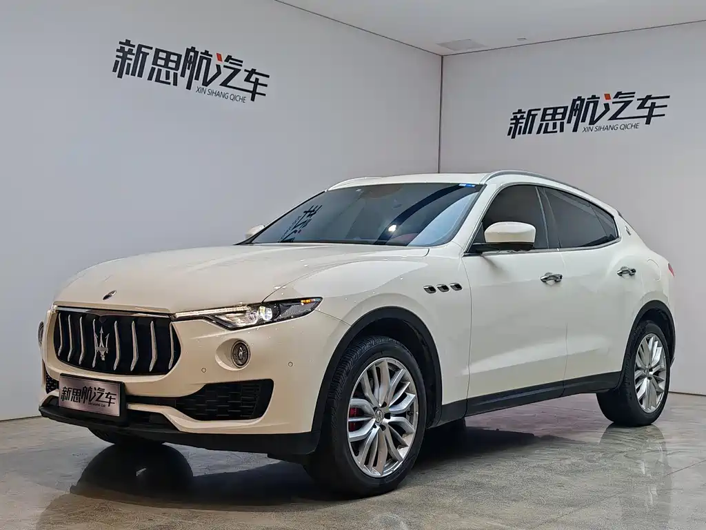 Maserati Levante 2021 — фото 1