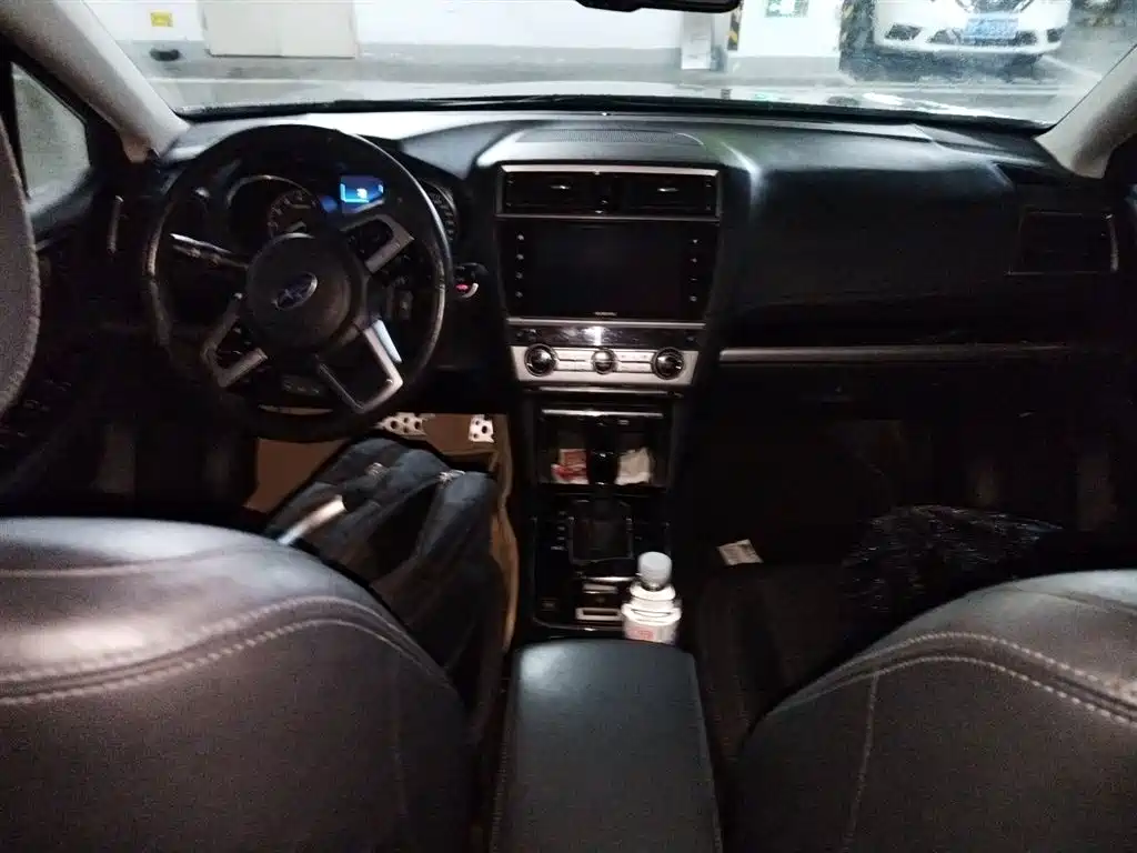 Subaru Outback 2017 — фото 13