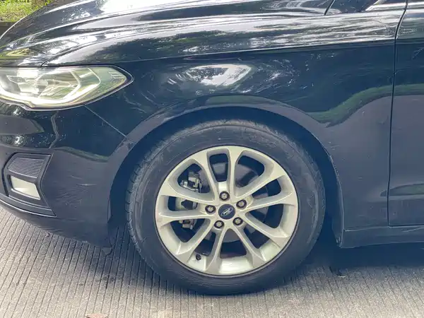 Ford Mondeo 2021