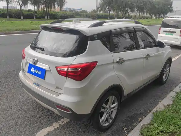 Changan CS35 2017