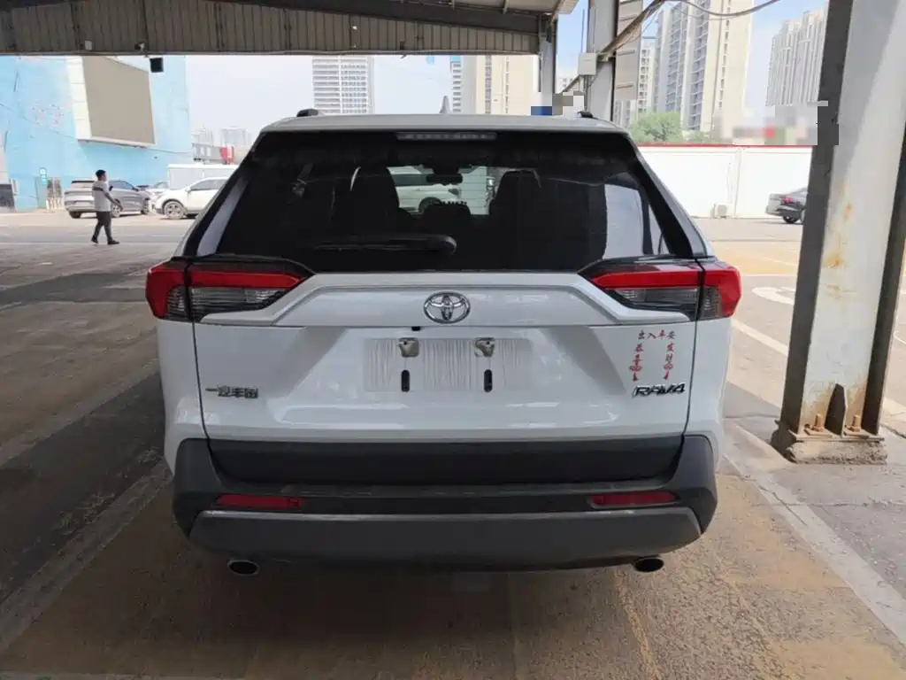 Toyota RAV4 2022