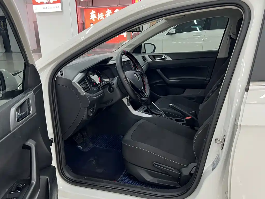 Volkswagen Polo 2022