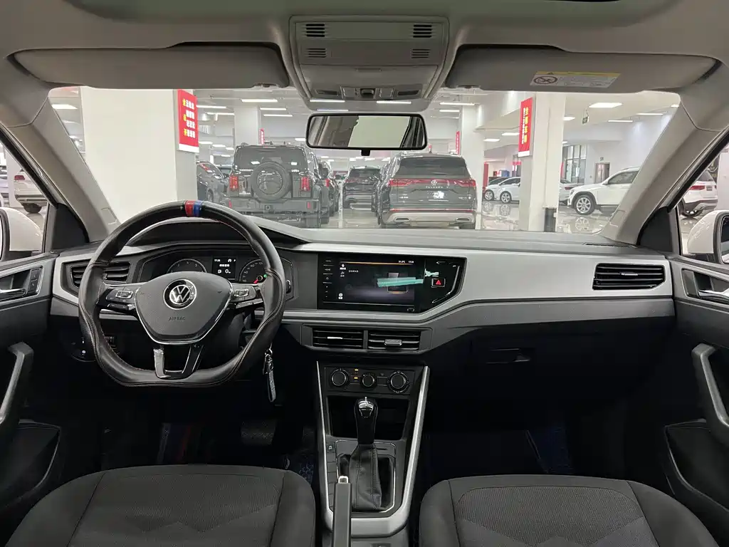 Volkswagen Polo 2022