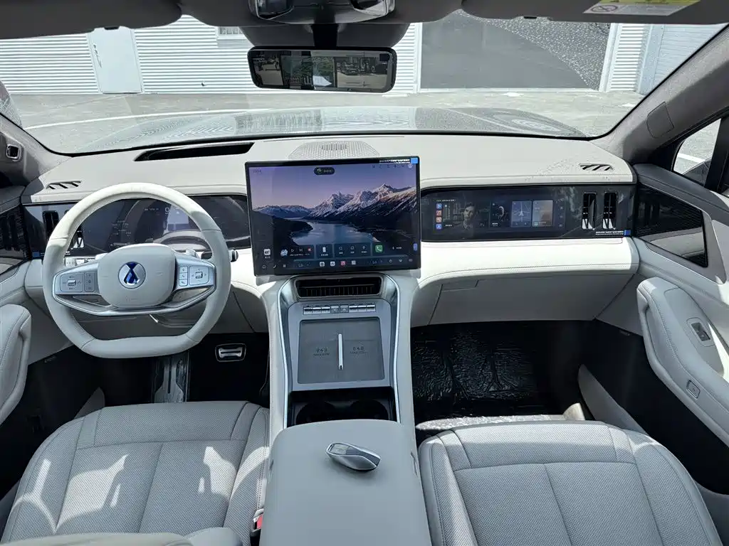 Denza N8L 2025