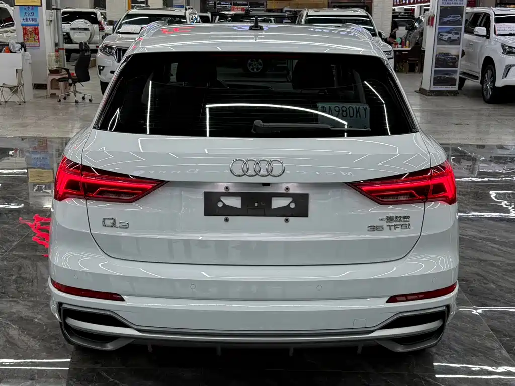 Audi Q3 2022