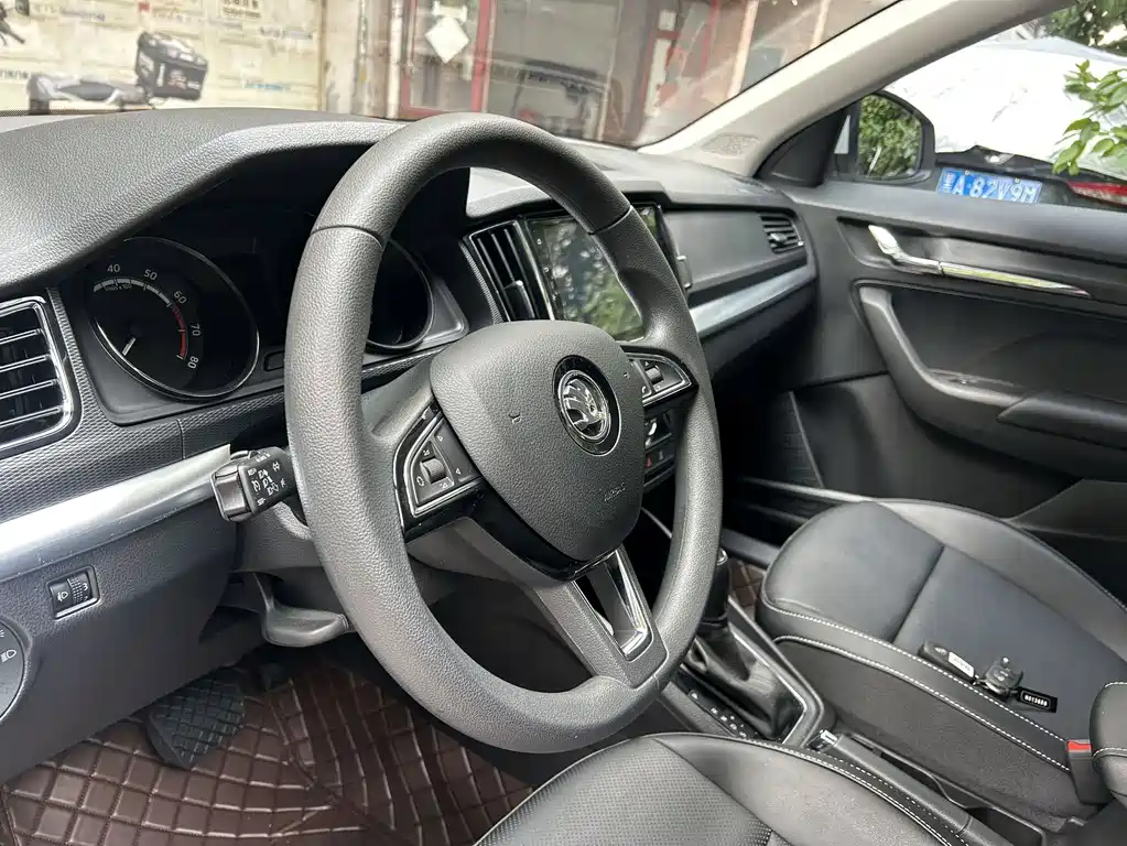 Skoda Kamiq 2023 — фото 9