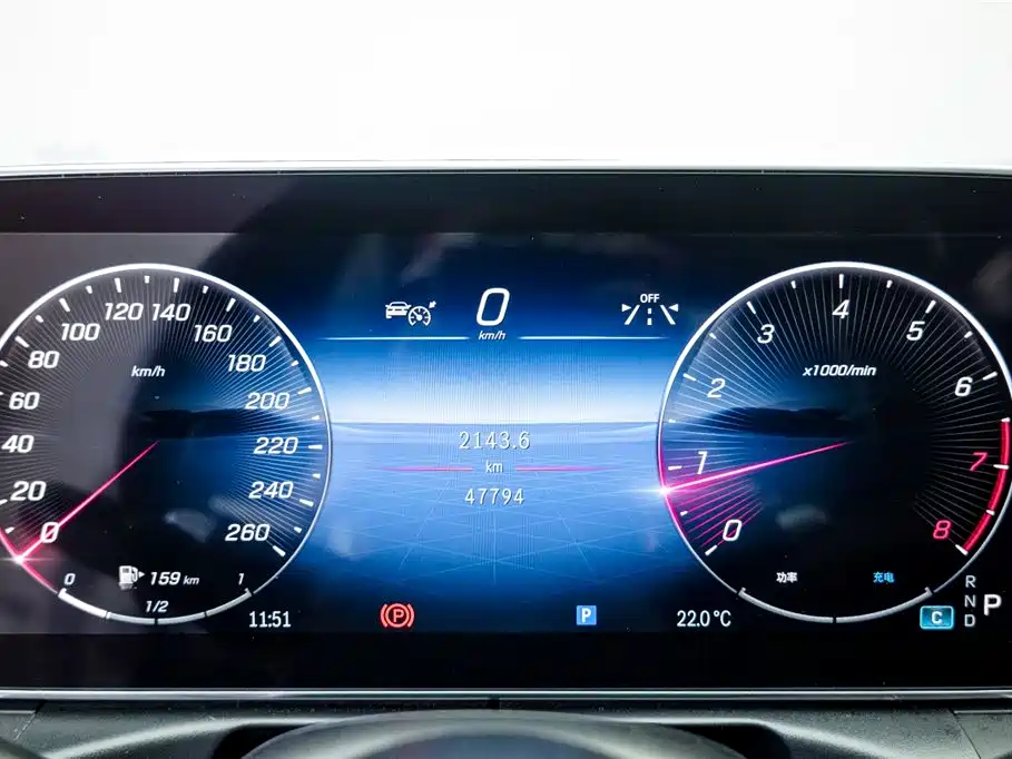 Mercedes-Benz C-Class 2022 — фото 13