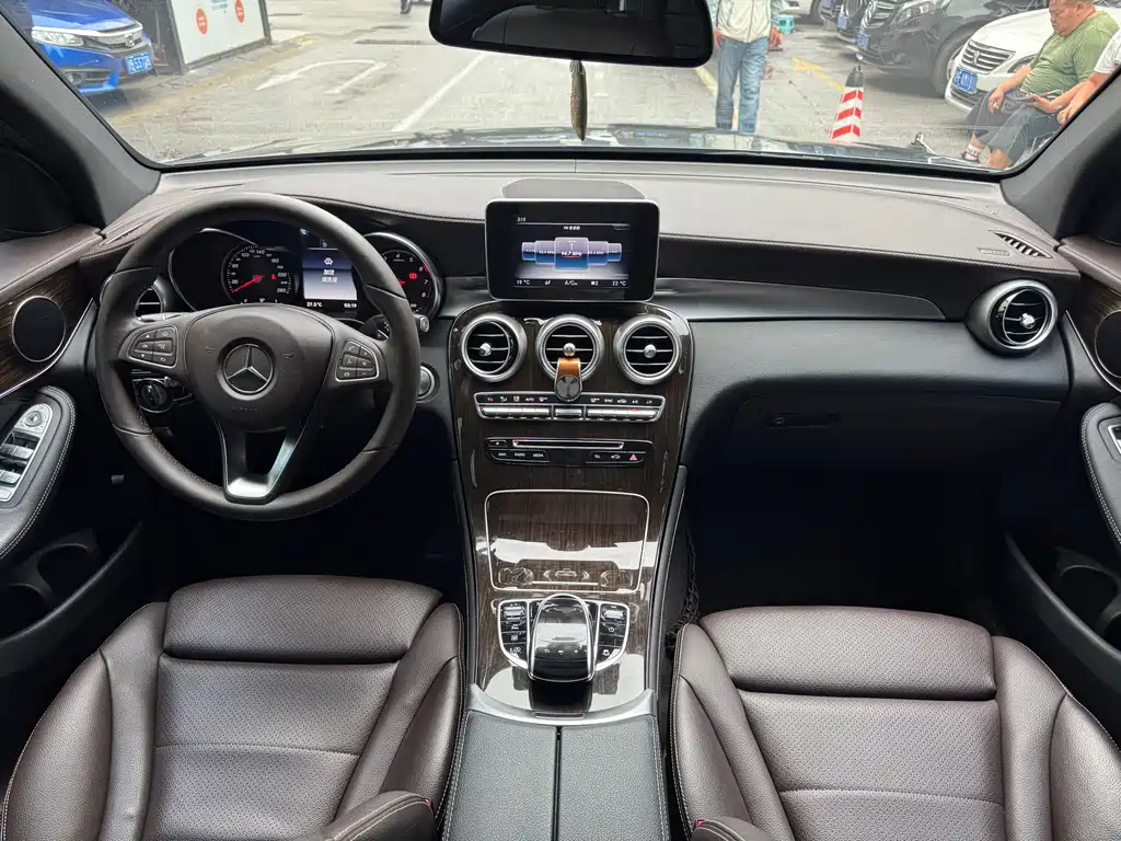 Mercedes-Benz GLC 2017