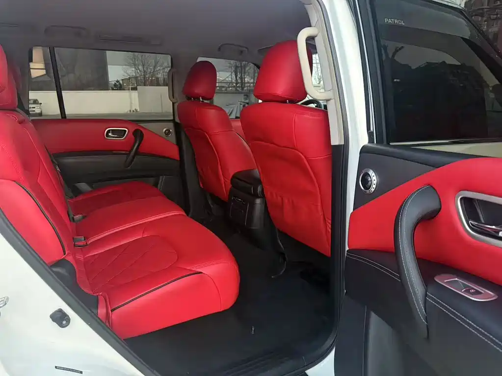 Nissan Patrol 2017 — фото 14