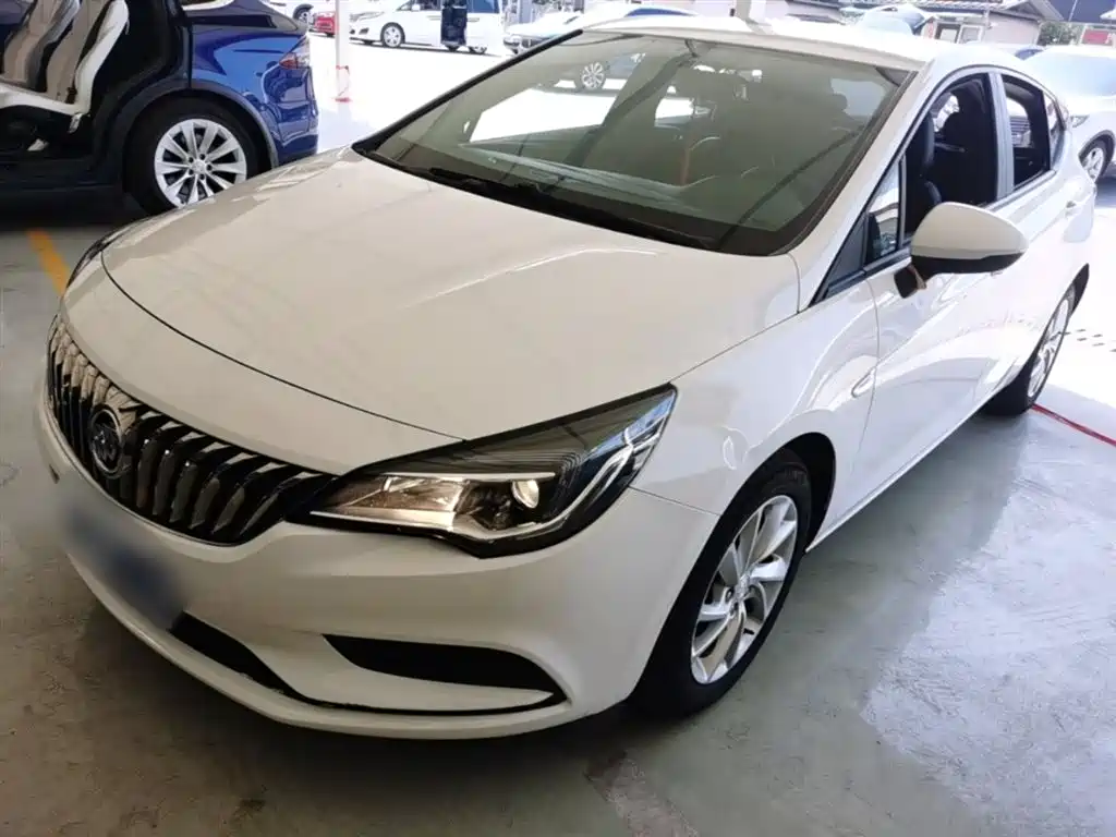 Buick Verano 2017 — фото 1