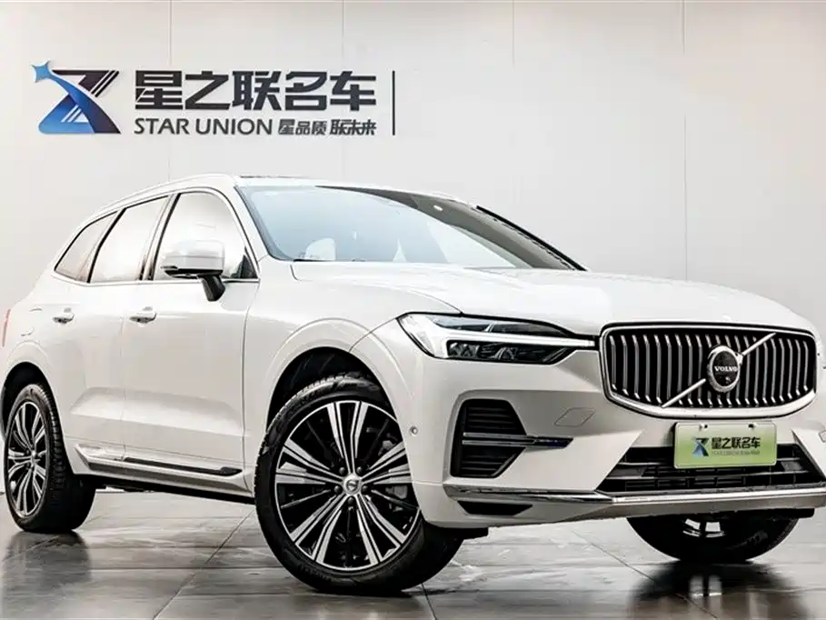 Volvo XC60 PHEV 2024 — фото 5