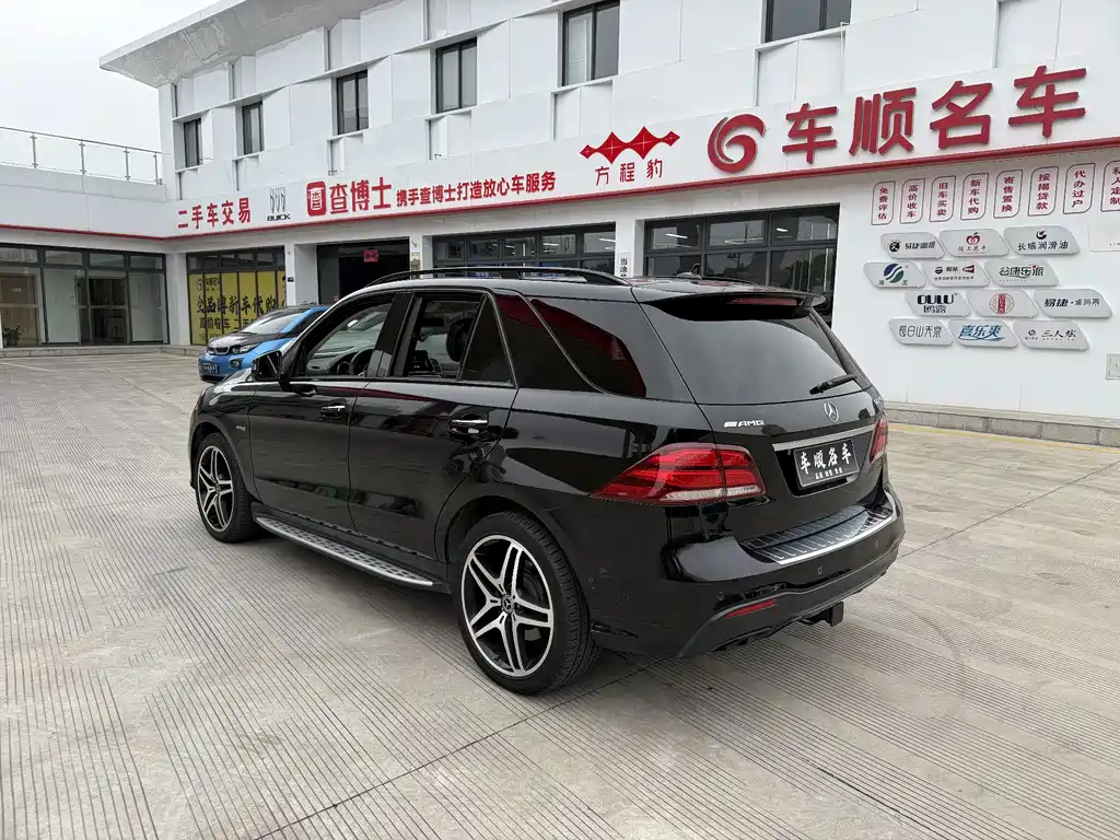 Mercedes-Benz GLE AMG 2017 — фото 7