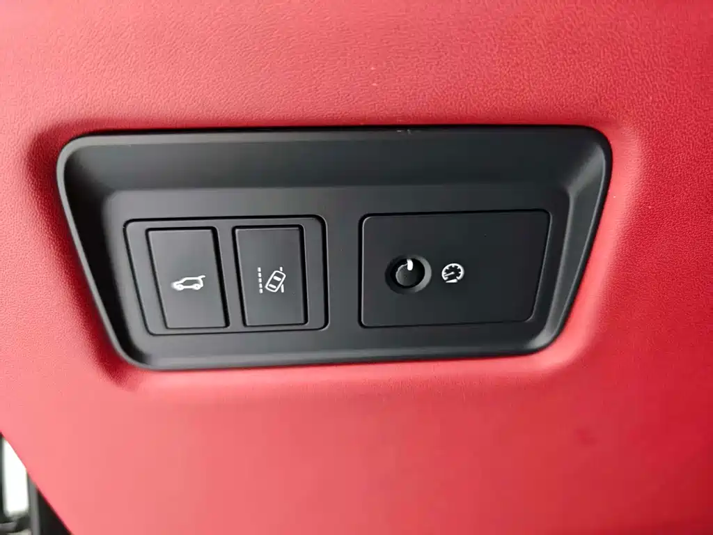 Land Rover Range Rover 2018 — фото 19