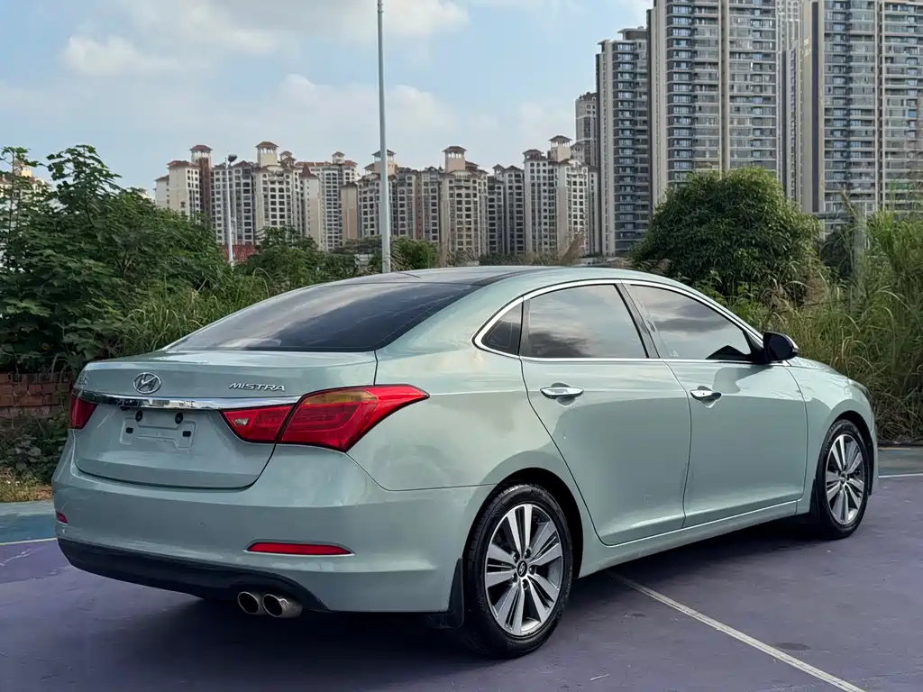 Hyundai Mistra 2015 — фото 5