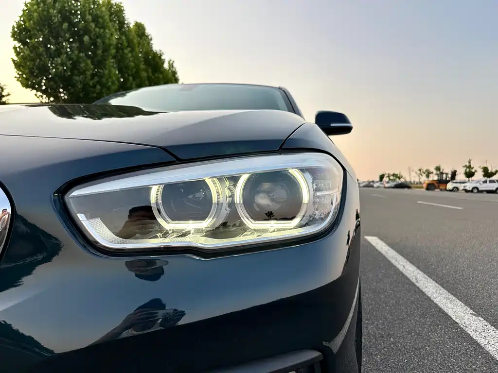 BMW 1 Series 2015 — фото 17