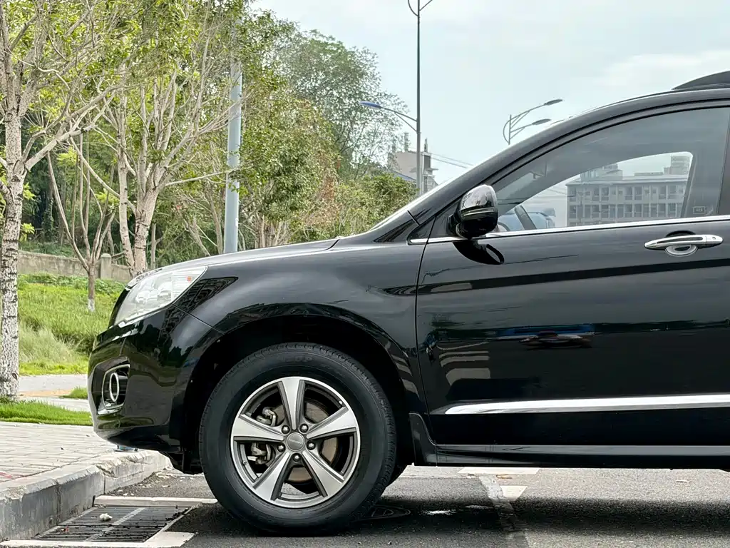 Haval H6 2017 — фото 16