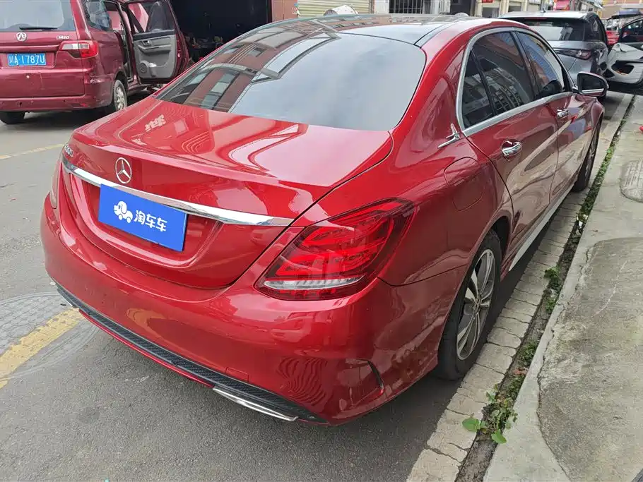 Mercedes-Benz C-Class 2018