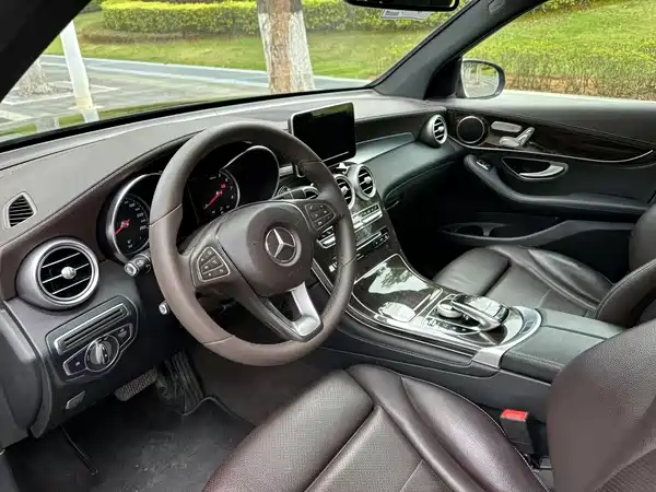 Mercedes-Benz GLC 2017