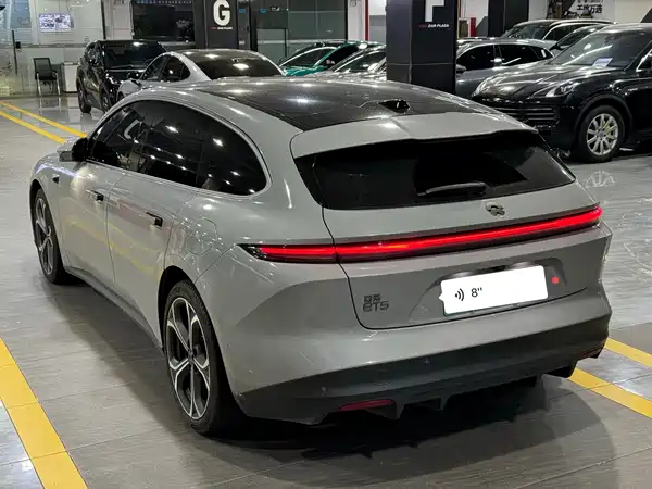 NIO ET5T 2023