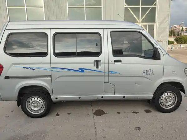 Wuling Sunshine 2019