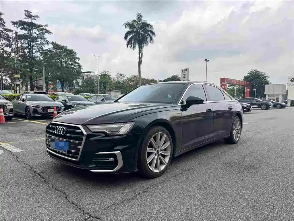 Audi A6L 2023 — фото 1