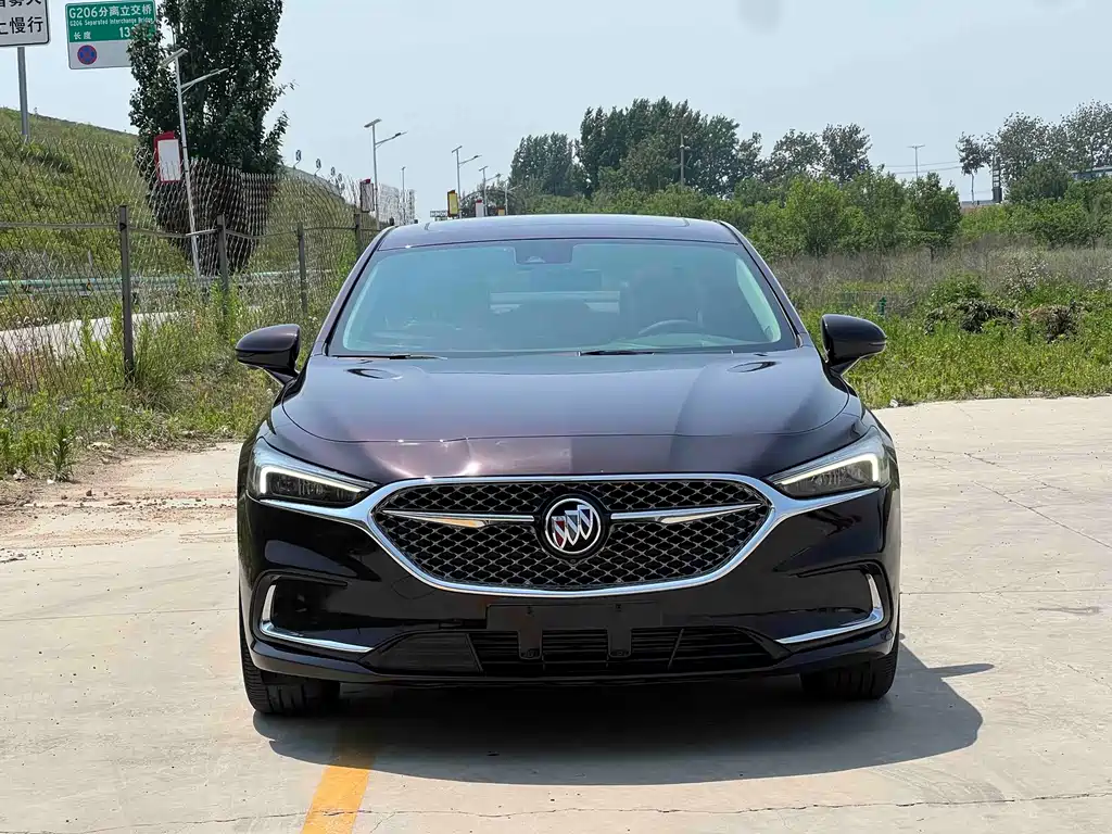 Buick LaCrosse 2022 — фото 2