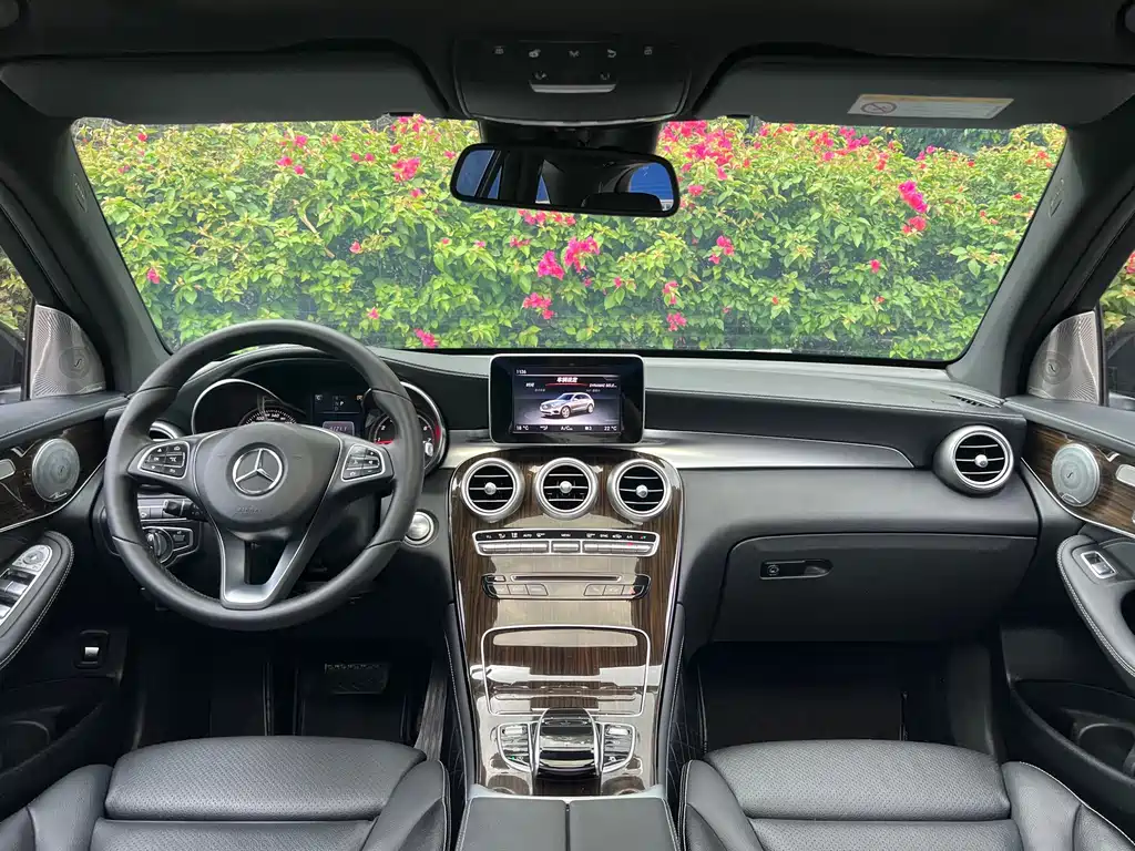 Mercedes-Benz GLC 2017