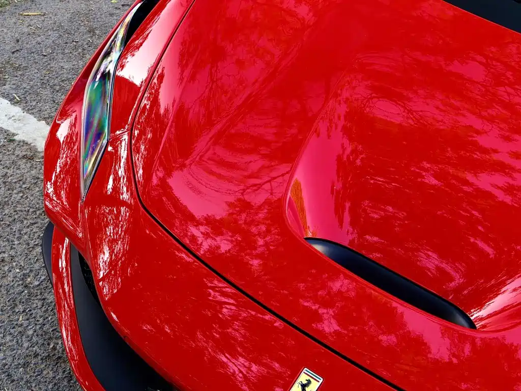 Ferrari F8 2021 — фото 20