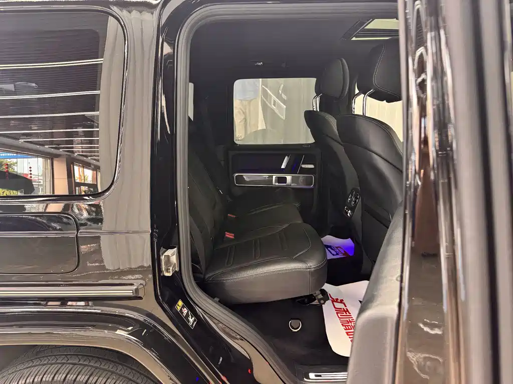 Mercedes-Benz G-Class 2019 — фото 17